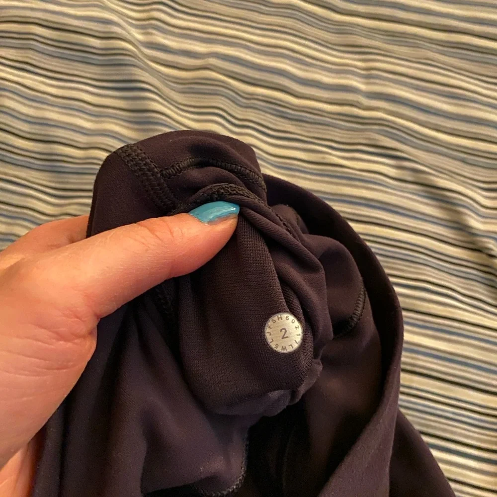 Lululemon Align Pants 25” Boysenberry Sz 2 Womens Buttery Soft Nulu Leggings - Picture 6 of 7